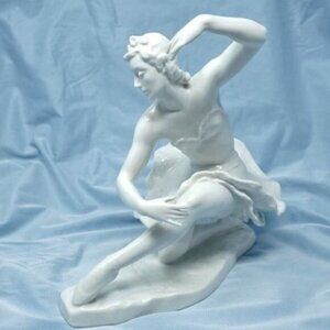 Rosenthal Daisy Spies Ballerina Porcelain Figurine by Lore Friedrich Gronau